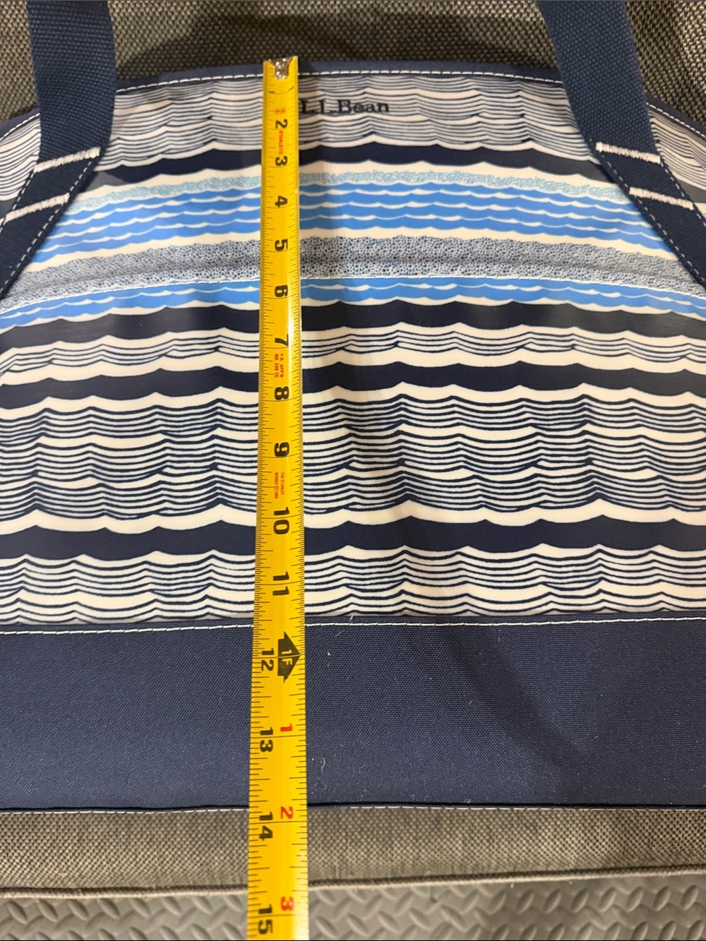 NWOT L.L. Bean Navy Blue Striped Insulated Cooler Bag - Picture 7 of 9